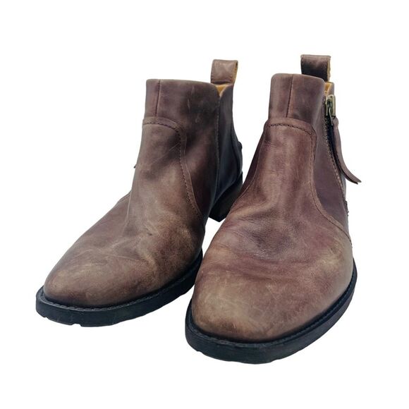 UGG Brown Ankle Boots - Picture 2 of 11